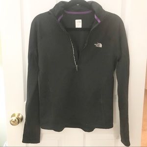 The North Face half zip pullover (flash dry)